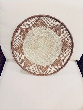 One of a Kind! NEW Woven Basket. Made by Binga people of Zambia Zimbabwe Africa